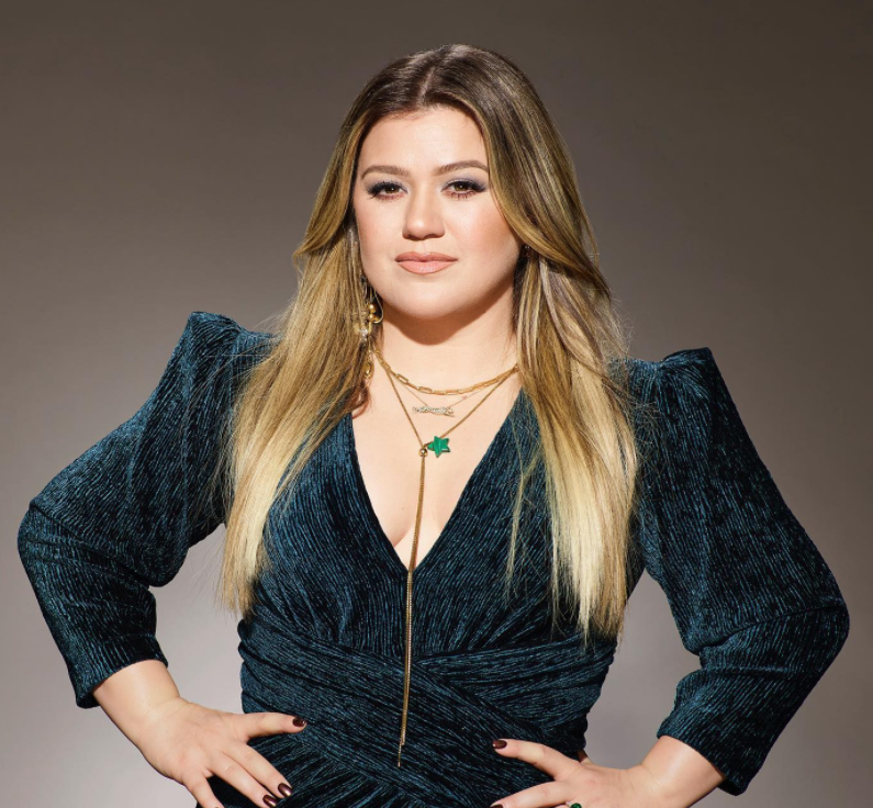Is Kelly Clarkson Pregnant 2022?