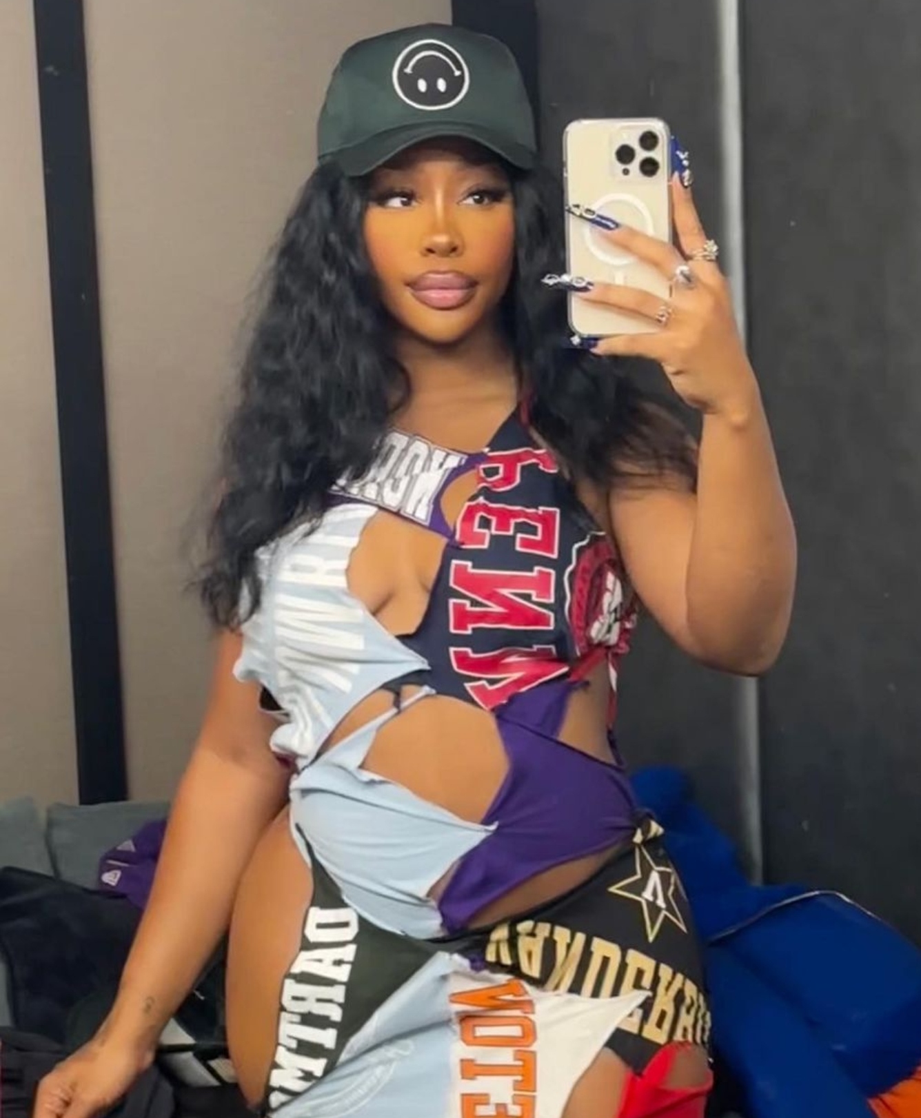 SZA Confirms Release Date For SOS