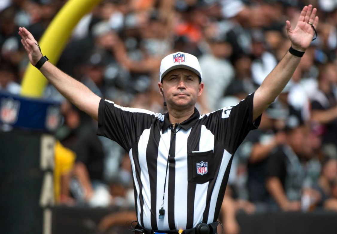 Incomplete pass or fumble? Buffalo Bills vs Miami Dolphins referee Brad Allen trolled after call on Josh Allen