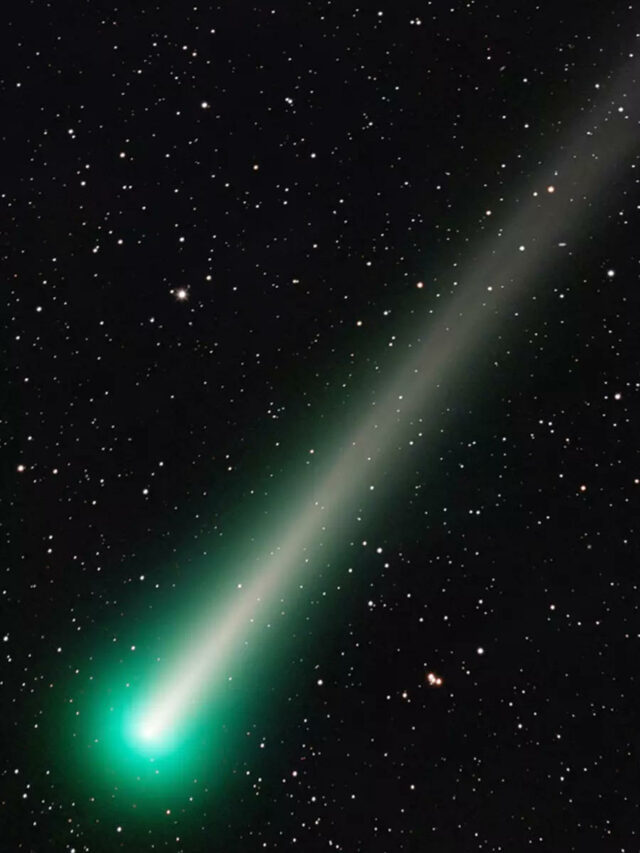 Rare Green Comet Close To Earth After 50,000 Years